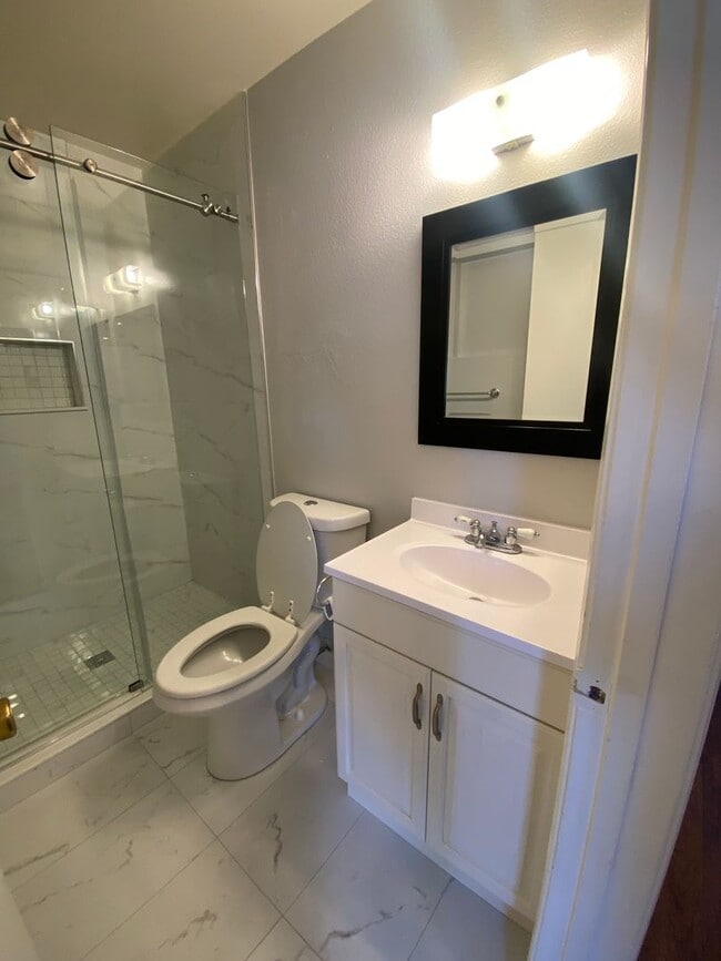 Building Photo - Harbor City- Single Family Home