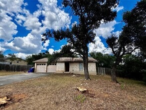 Building Photo - 8104 Pinto Path
