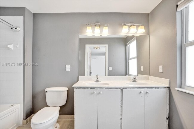 Building Photo - 847 NW 127th Ave