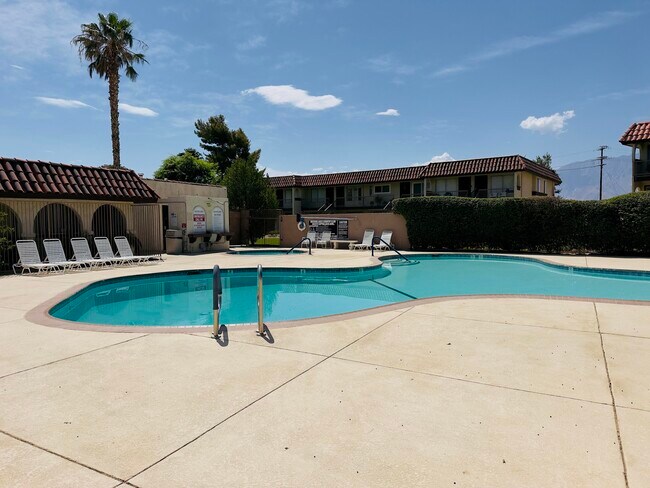 Building Photo - 9641 Spyglass Ave