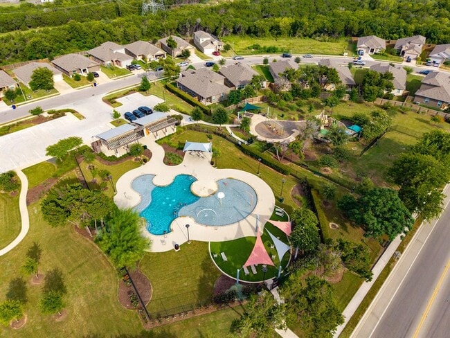 Building Photo - 10513 Defender Trl