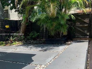 Building Photo - 3209 Bird Ave