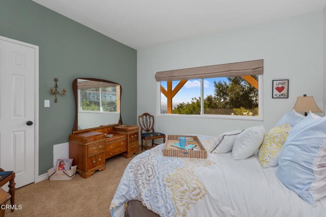 Building Photo - 1234 E Tujunga Ave