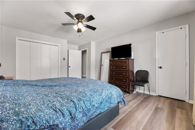 Building Photo - 12447 Cleveland Ave NW