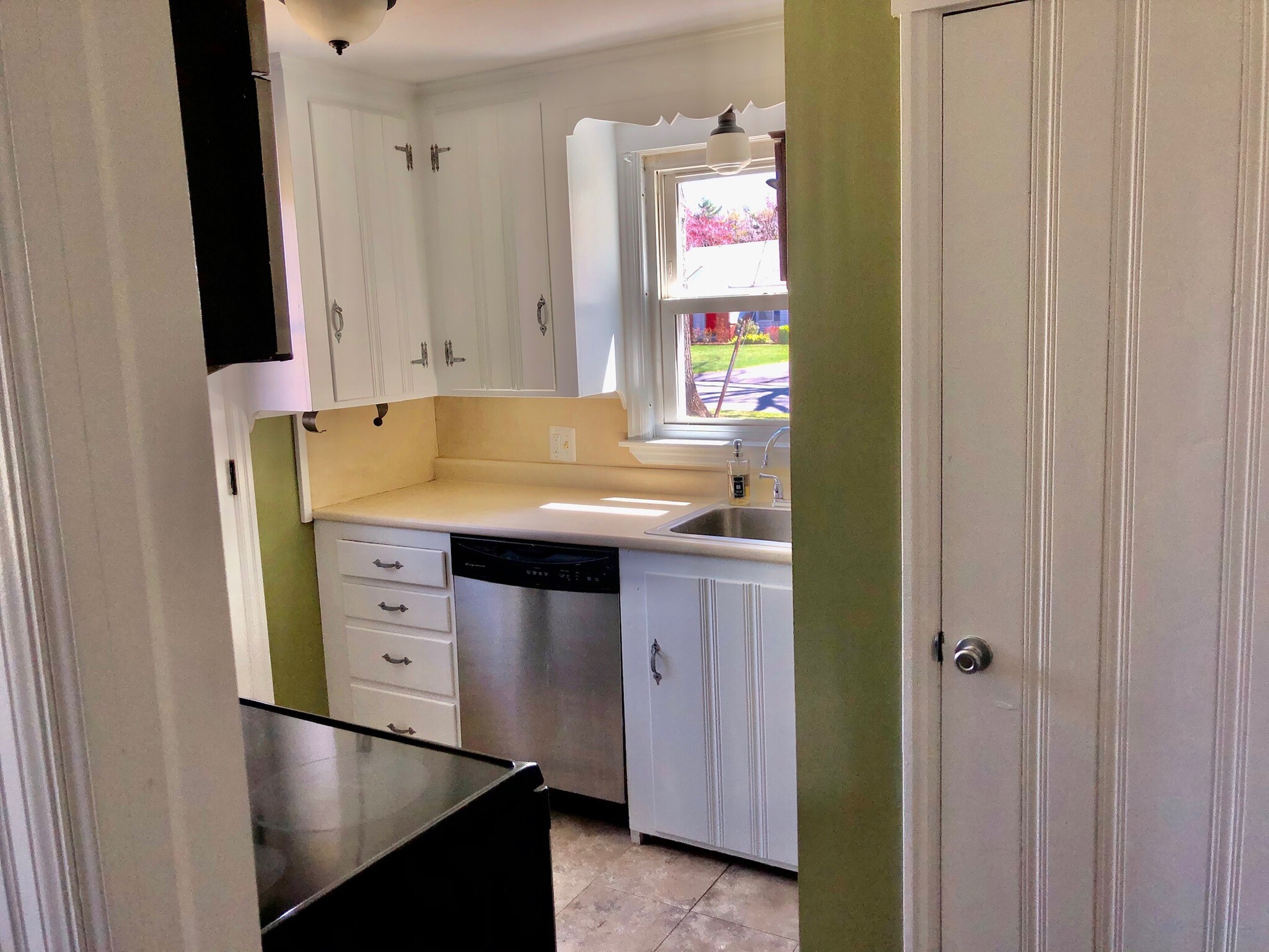 Building Photo - 252 Arcadia Blvd