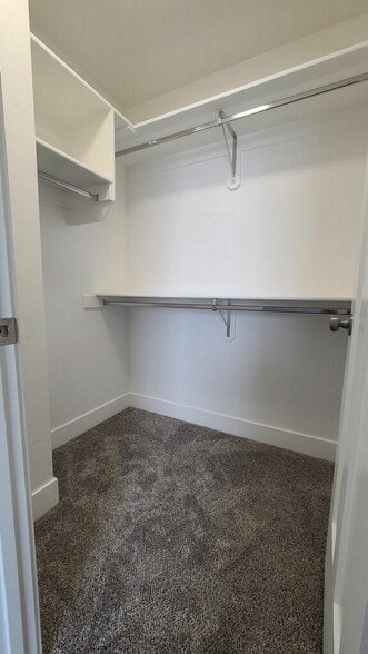 Building Photo - 109 Hillcrest Ave