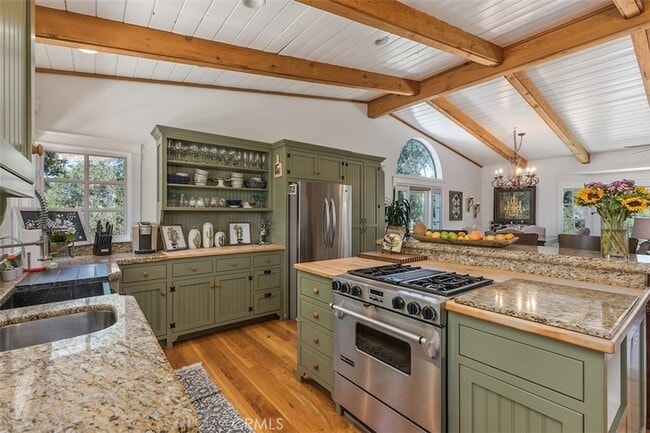 Building Photo - 35455 El Niguel Rd