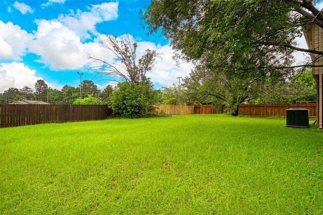 Building Photo - 6703 Ashland Forest Dr