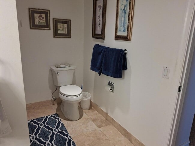 Building Photo - 3606 S Ocean Blvd