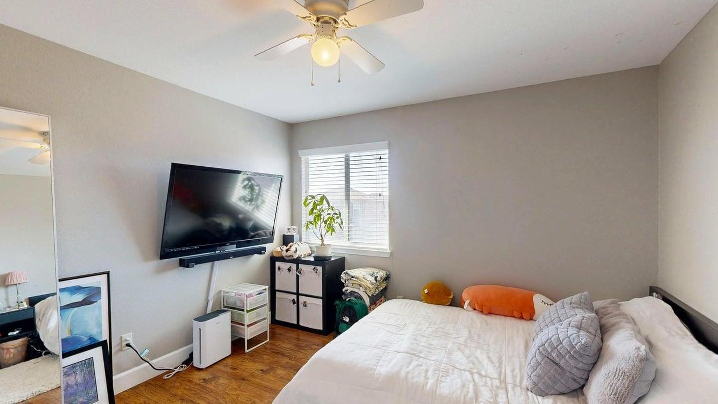 Building Photo - Comfortable Round Rock living with space, style, and everyday convenience