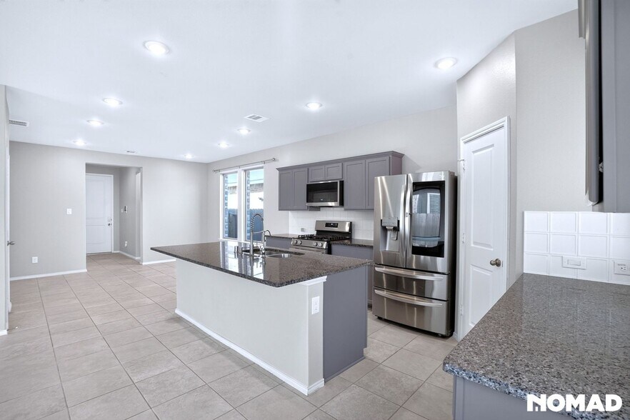 Building Photo - 5054 Klein Orchard Dr