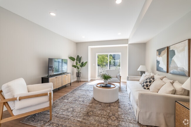 2BR, 2.5BA - 1,700SF - Living Room - Butterfield Crest