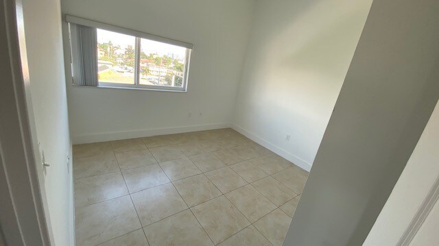 Building Photo - 900 SW 7th St