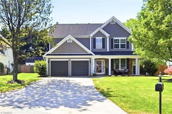 Building Photo - 2460 Alderbrook Dr