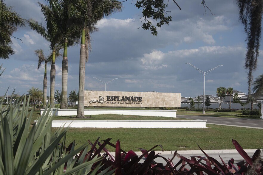 Building Photo - 4749 Tortona Ct