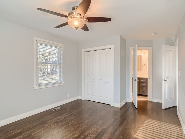 Building Photo - 4 Bed 2.5 Bath Single Story Home in Heart of East Nashville