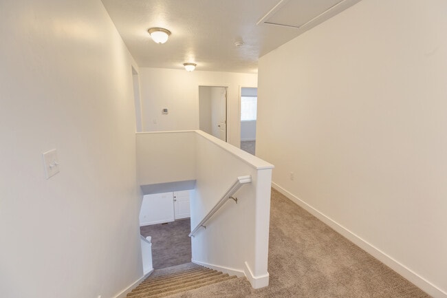 Building Photo - 3011 South Red Pine Drive