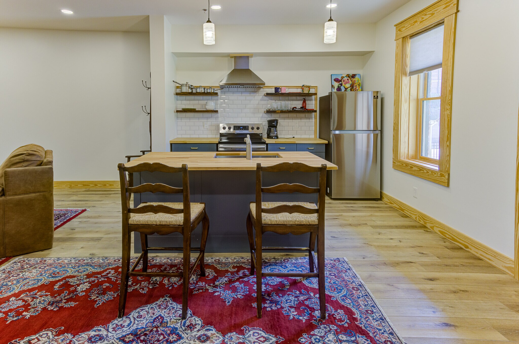 Kitchen / Island - 1220 Adams St