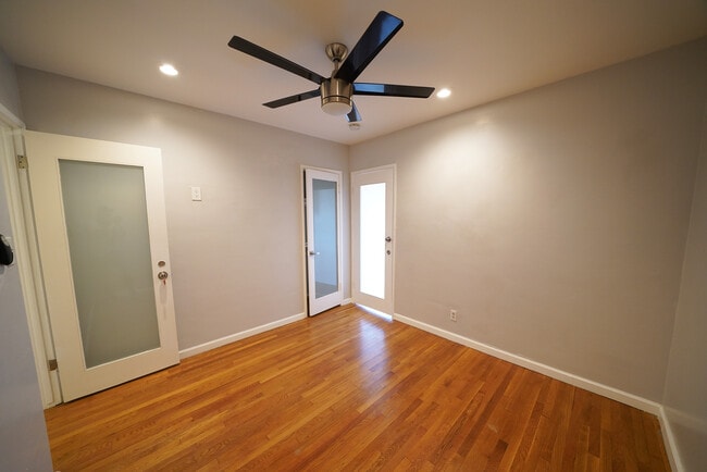 Building Photo - 13719 San Pedro St