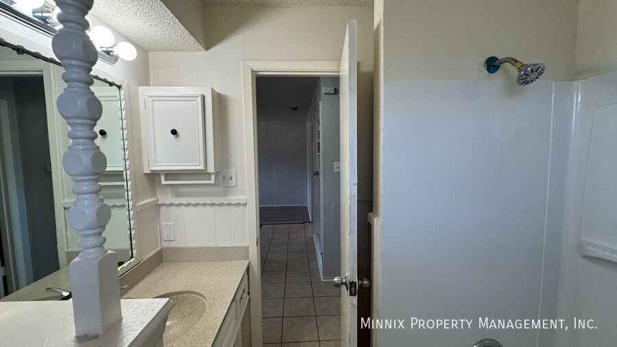 Building Photo - 2302 40th St