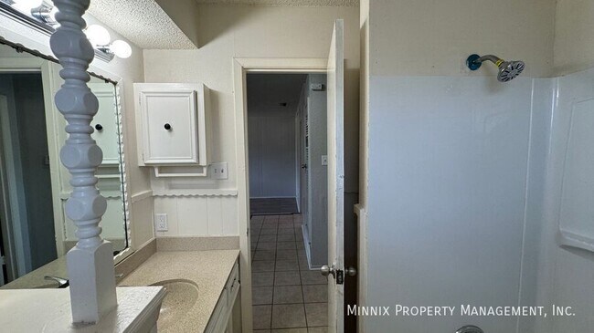 Building Photo - 2302 40th St