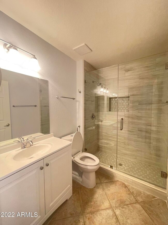 Building Photo - 963 W Morelos St