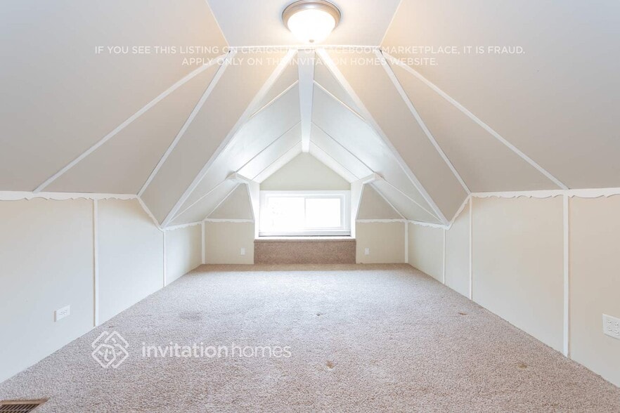 Building Photo - 3820 Wesley Ave