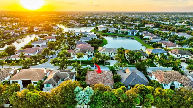 Building Photo - 17662 Cadena Dr