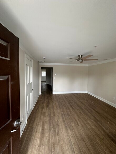 Entrance View - 9300 Main St