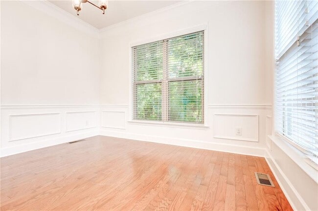 Building Photo - 3304 Ferncliff Ct