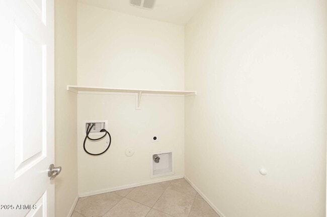 Building Photo - 11020 E Shepperd Ave