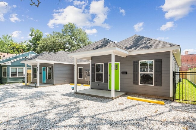 Building Photo - 415 Bedford Dr