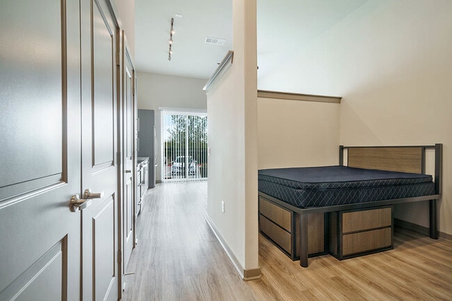 Stellar Plus - Bedroom - unfurnished - Northside Apartments