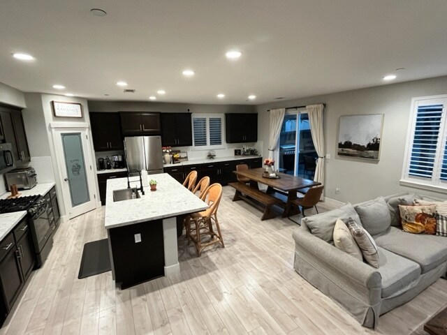 Building Photo - 333 Emory Ct