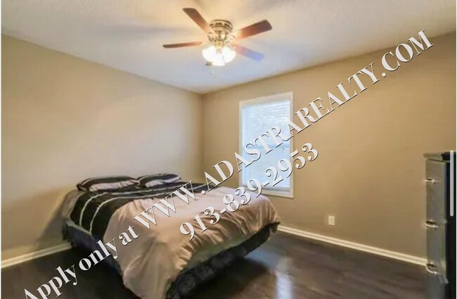 Building Photo - Beautiful 4 Bed 3 Bath Home in Olathe-Comi...
