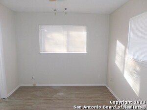 Building Photo - 923 Spring Park St