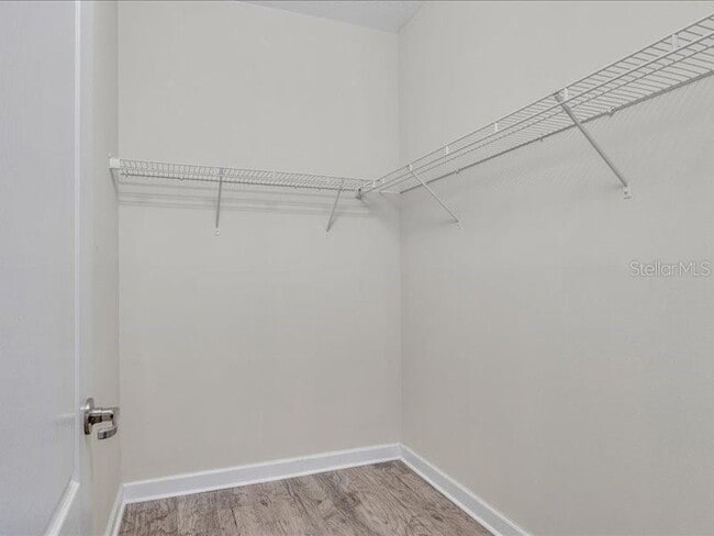 Building Photo - 1569 Thetford Cir