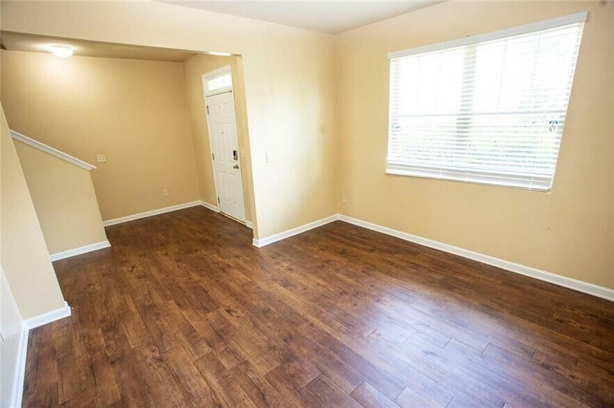 Building Photo - 141 Westin Way