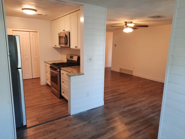 Building Photo - 7 Louisburg Square