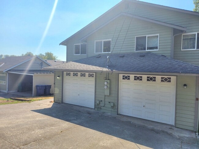 Primary Photo - 2426 Callow Rd