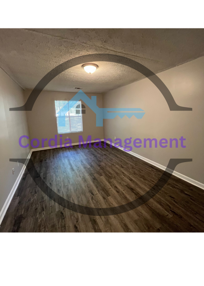 Building Photo - 3 bedroom 2 Bath Home +Large bonus room next to park in Jonesboro
