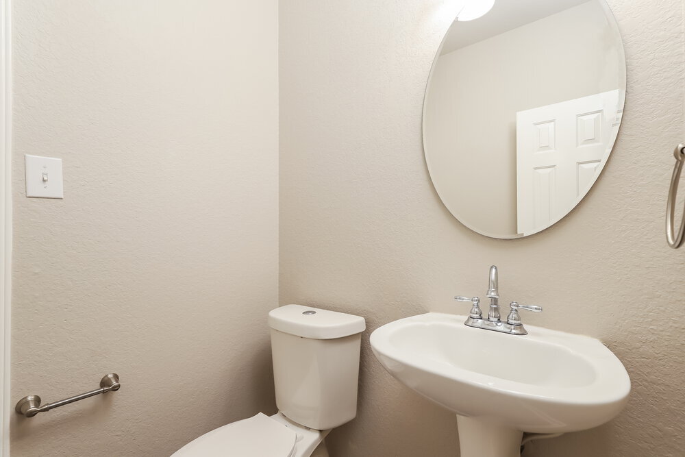 Building Photo - 255 Limestone Creek