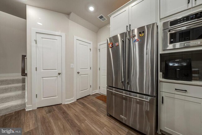 Building Photo - 20803 Wood Quay Dr