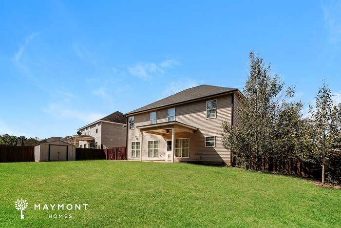 Building Photo - 484 Sebastian Dr