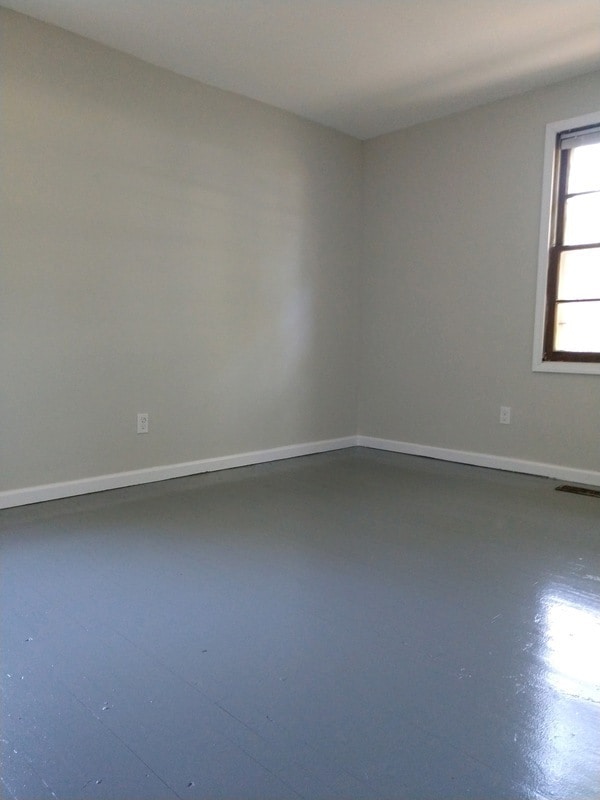 Building Photo - Noda East - 4207 Dinglewood Avenue