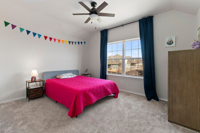 Building Photo - 1711 Dalhart