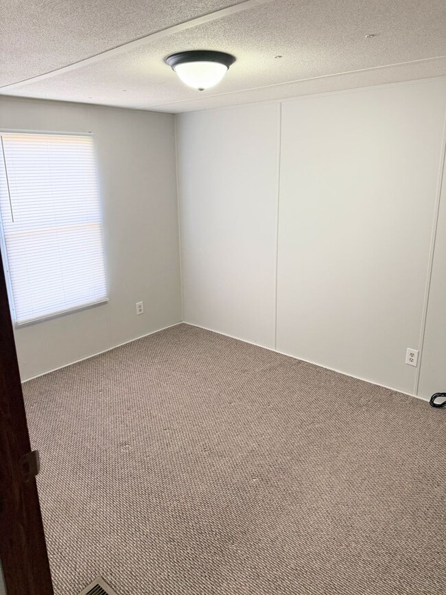 Building Photo - 2 Bedroom Home in Campbell County