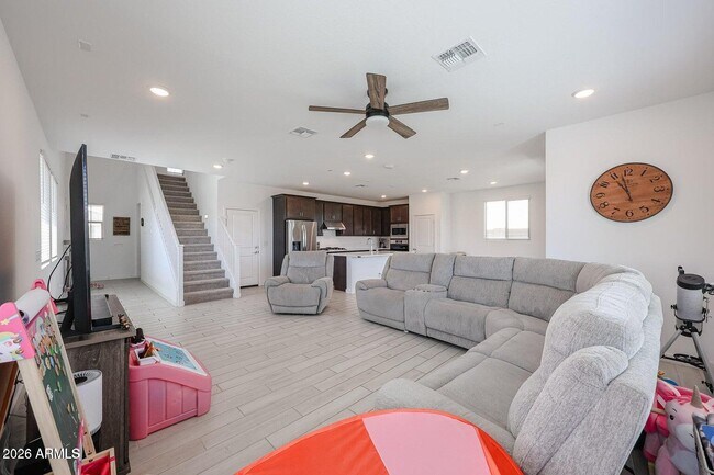 Building Photo - 3361 S 179th Dr