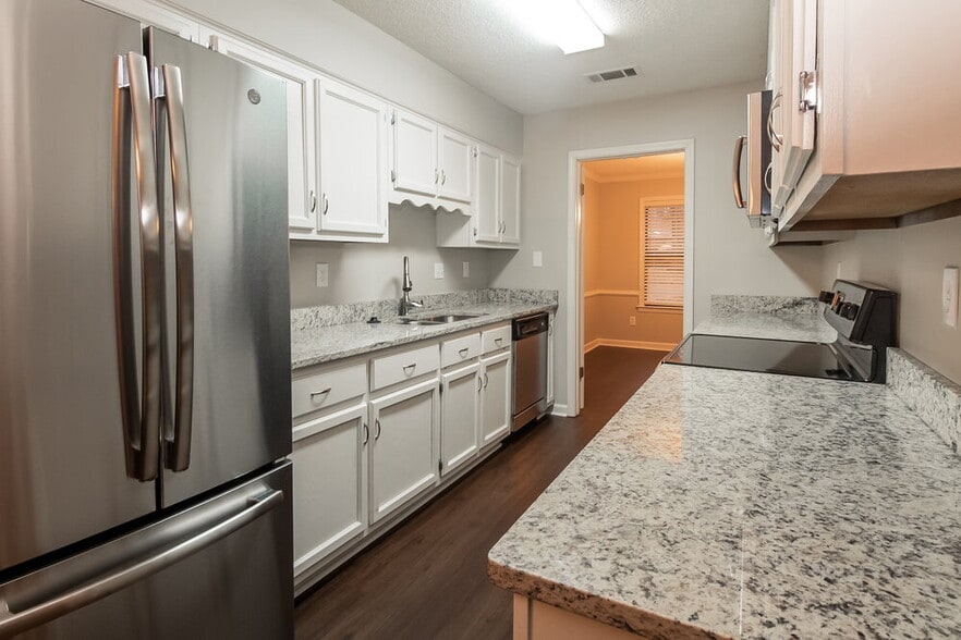 Building Photo - 6042 Bartley Ridge Dr