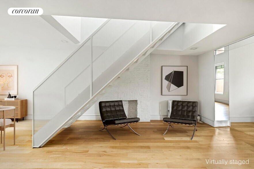 Building Photo - 536 Court St